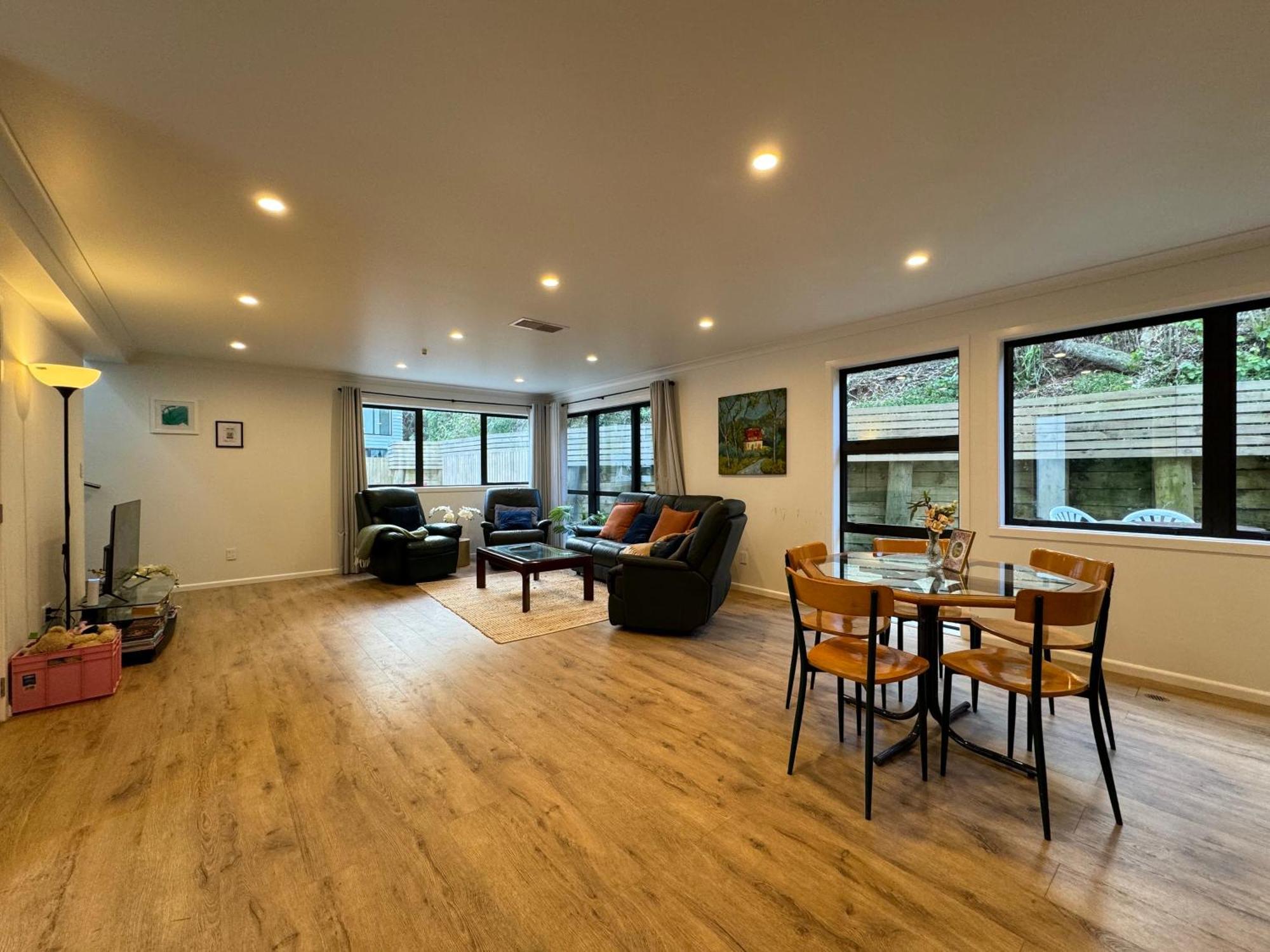No Party Allowed, Entire Brand New 3 Bedroom Townhouse, Free Unlimited Fibre Wifi And Free Parking Wellington Exterior foto