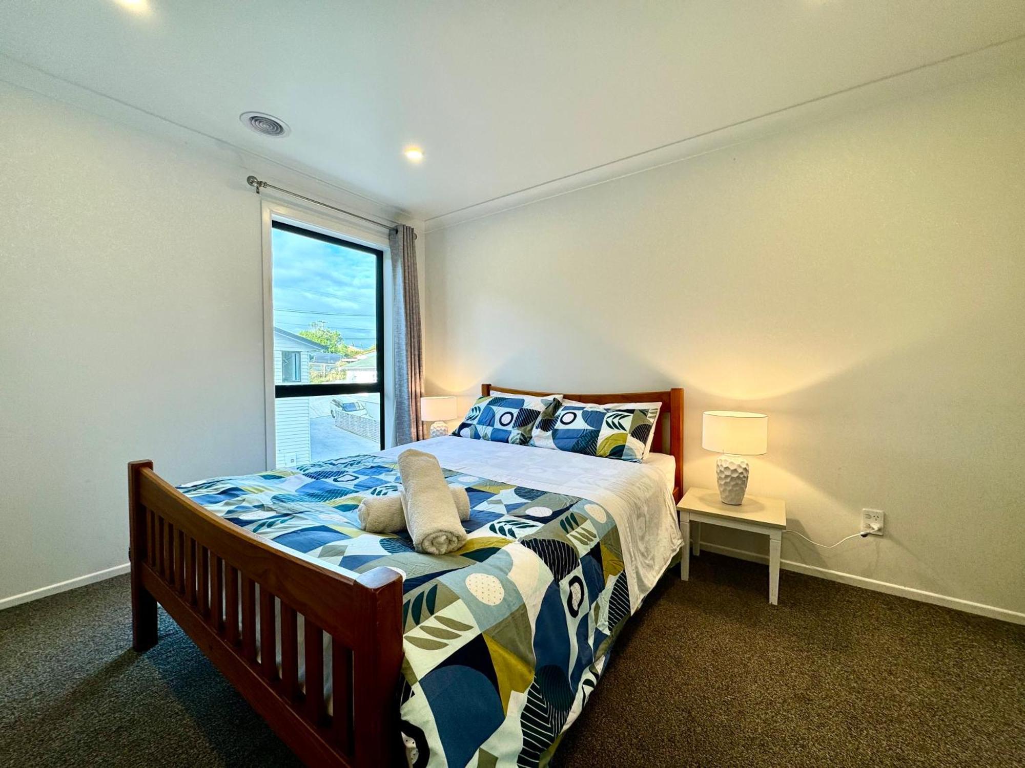 No Party Allowed, Entire Brand New 3 Bedroom Townhouse, Free Unlimited Fibre Wifi And Free Parking Wellington Exterior foto