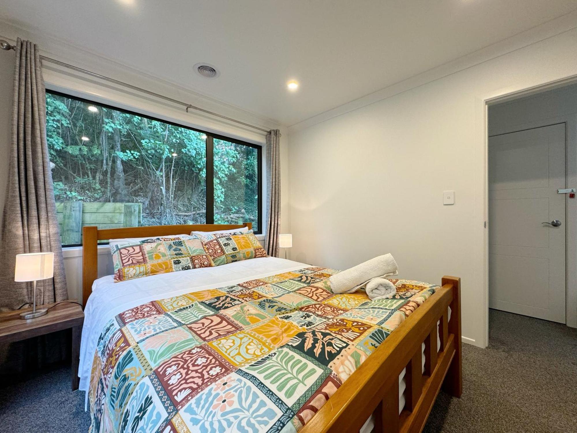 No Party Allowed, Entire Brand New 3 Bedroom Townhouse, Free Unlimited Fibre Wifi And Free Parking Wellington Exterior foto